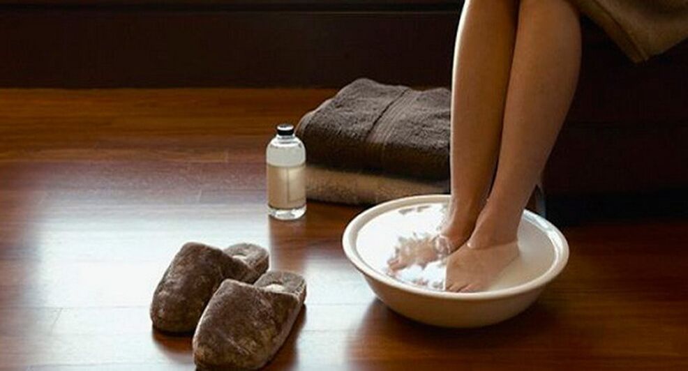 disinfection of obvius and foot bath for fungus